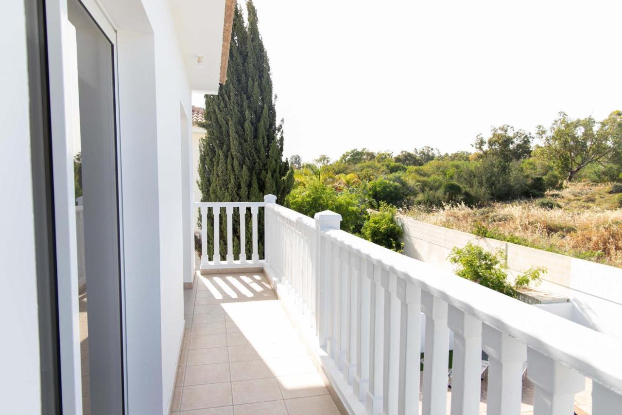 Luxvillasrentals Ayia Napa Exterior photo