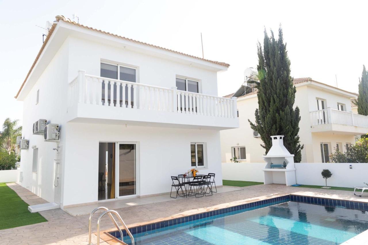 Luxvillasrentals Ayia Napa Exterior photo